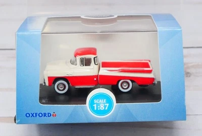 Oxford 87DP57001, 1957 Dodge D100 Sweptside Pickup, Tropical Coral 1/87 HO Scale - Image 1 of 2