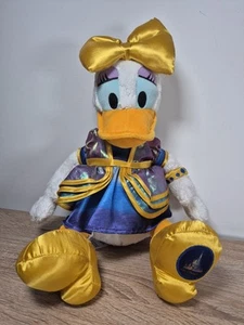 Daisy Duck Disney World 50th Anniversary Celebration Plush Soft Toy 2021 - Picture 1 of 5