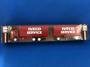 1:87 Herpa #810420 Unic Iveco Koffer-Hängerzug IVECO SERVICE - Picture 1 of 7
