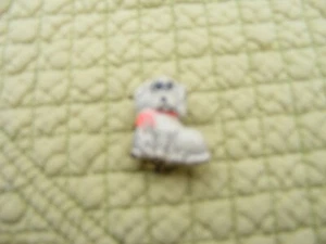 VINTAGE WHITE DOG METAL Hand Painted Brooch Pin Signed - Picture 1 of 2