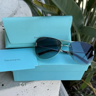 Tiffany & Co. TF 3066 6001/9S Tiffany Blue / Silver Aviator Sunglasses - RARE! - Image 1 of 4