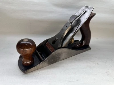 Avión corrugado Winchester W4 (hecho por Stanley BedRock Style) Foto 1 de 4