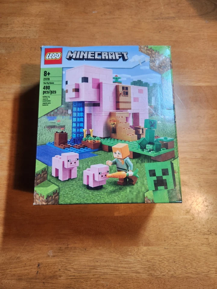 LEGO Minecraft The Pig House set w/ instructions And Box, Read Description  - Image 1 of 1