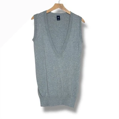 Vintage GAP Women S Sweater Vest Sleeveless Gray Cotton Cashmere Blend V Neck - Image 1 of 4