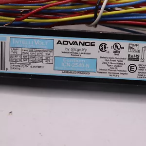 Balastro electrónico fluorescente de alta frecuencia de arranque rápido avanzado 120-277 V CA - Imagen 1 de 5