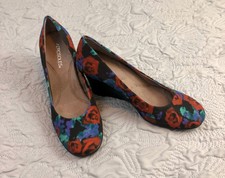 aerosoles octagon black floral
