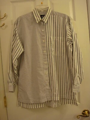 女式 Dockers 白色和海军蓝条纹纽扣前长袖束腰上衣 M 码 — 第 1/4 张图片