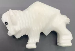 Bufalo bianco Zuni fetish intagliato non firmato - Foto 1 di 9