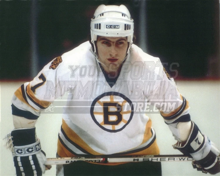 Ray Bourque Boston Bruins rookie year  8x10 11x14 16x20 photo 588 - Image 1 of 1