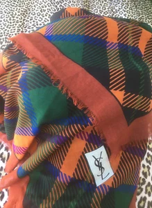 YVES ST LAURENT 1970s LADY FRINGED PLAID SHAWL~CHIC COLOURS~MADE IN FRANCE~57x54 - Picture 1 of 5