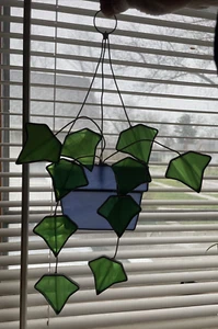 Stained Glass Trailing Ivy Plant Sun Catcher - Picture 1 of 4