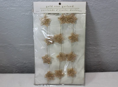 Pier 1 Gold Star Garland 6' Christmas/ Holiday Decor Metal Glittery Sparkly 3-D - Image 1 of 4