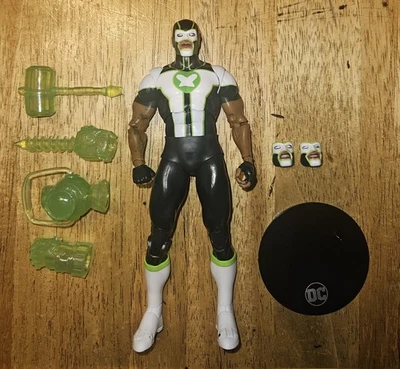 Figura de acción McFarlane DC Multiverse Simon Baz (platino) 7"  Foto 1 de 2