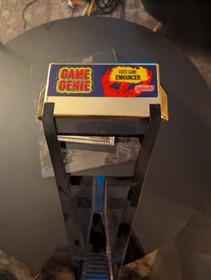 Nintendo NES Galoob Game Genie Video Game Enhencer 