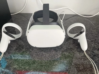 Oculus Meta Quest 2 64GB VR Headset White with Controllers - Image 1 of 4