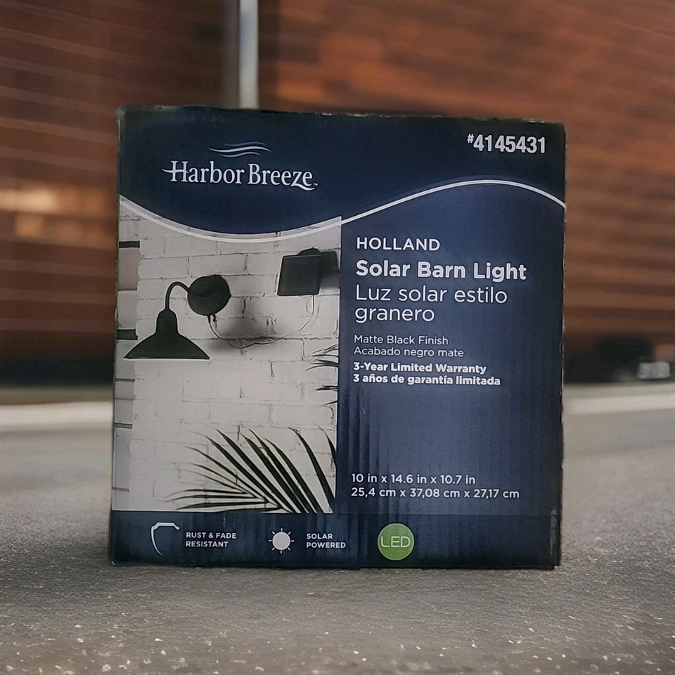 Harbor Breeze Solar Barn Light  Matte Black Outdoor Wall Light💡💡 - Image 1 of 1