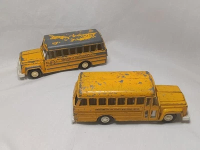 Lote de 2 Juguetes Tootsie Vintage 5 1/4 Pulgadas Amarillo Township Jr. Autobús Escolar Secundario Años 60 Foto 1 de 4