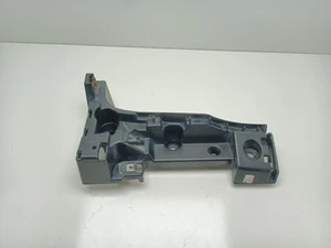 07-13 BMW X5 E70 REAR RIGHT BUMPER BRACKET CORNER MOUNT OEM - Bild 1 von 11