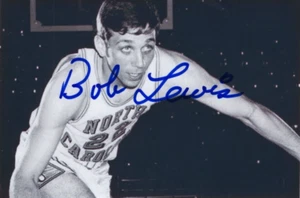 Bob Lewis NCAA North Carolina Basketball autogrammiert signiert 4x6 Foto - Bild 1 von 1