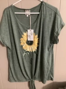 True Self Navy Blue V-neck T-Shirt Blouse - Women's Size Small - NEW!!! - Picture 1 of 4