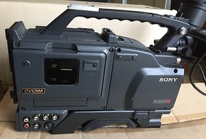 SONY DXC-D55WSP Digital Video Camera FUJINON Lense + Carry Case - Picture 1 of 1