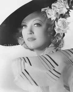 Vintage American celebrity Hollywood actress Marion Davies 8X10 PHOTO - Picture 1 of 1