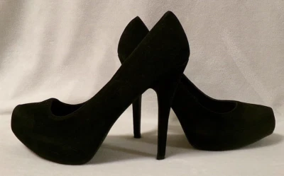 BOMBAS DE GAMUZA SINTÉTICA NEGRAS QUPID con plataformas incorporadas y tacones de aguja - 7M Foto 1 de 4