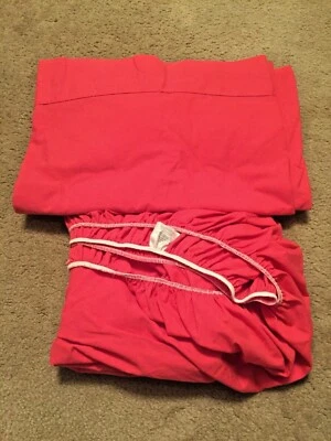 2 PC TWIN SHEET SET HOT PINK GIRLS 60/40 COTTON POLYESTER BLEND-1 Flat +1 Fitted - Image 1 of 4