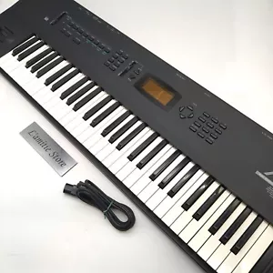 KORG X3 Synthesizer Keyboard Music Workstation Digital Japan X 3 61 Key 105cm - Picture 1 of 15