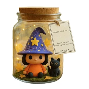 Adoptieren Sie ein Hexenhutjar Laune & 2025 Halloween Figurine Decor mit Korkdec - Bild 1 von 7