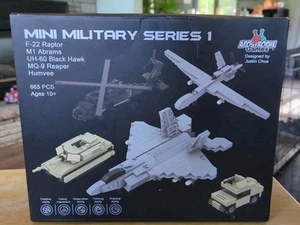 Apostrophe Spiele 5 Militär Baustein Sets 665 Teile Neu in OVP - Bild 1 von 13