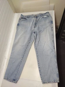 Vintage 80s 90s Chic Light Wash Mom Jeans Size 24 - Picture 1 of 9