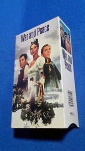 VHS 2erPACK im PAPPSCHUBER, im engl. Original: WAR AND PEACE, mit AUDREY HEPBURN - Bild 1 von 3