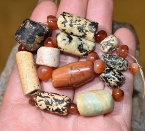 Antiker ausgegrabener Granit Amazonit Achat Djenne Stein Graben Perlen Mali 1000+ Jahre - Bild 1 von 13