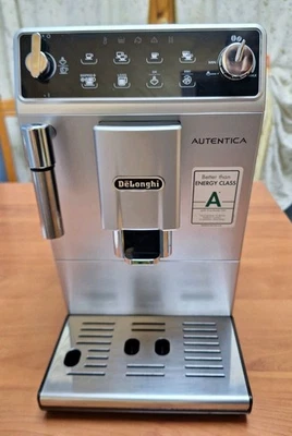 Macchina da caffè automatica delonghi Autentica - Immagine 1 di 4