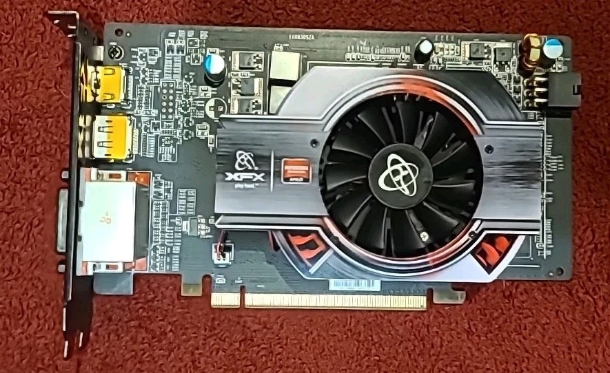 XFX Radeon HD 6750 Graphics Video Card 1GB DDR3 PCIe DVI HDMI DisplayPort GPU - Image 1 of 4