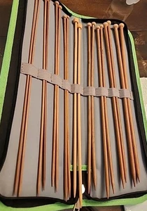 Bamboo Interchangeable Circular Knitting Needles Combo Set - Picture 1 of 4