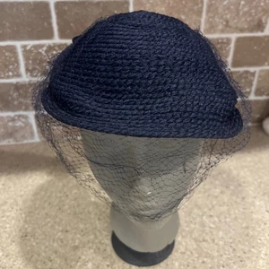 Vintage Spunwoven by Everitt Woven Navy Blue Hat With Vail & Bow On The Back - Picture 1 of 14