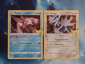 Set 2 carte HOLOS celebrazioni Palkia e Dialga quasi nuove! - Foto 1 di 6