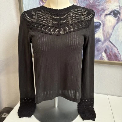 Blusa tejida Free People XS negra de encaje de ganchillo manga larga mezcla de lino para mujer Foto 1 de 4