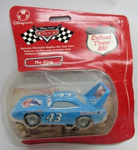 Disney Pixar Cars "The King" Die-Cast #43 Dinoco Blue Plymouth Neu Versiegelt - Bild 1 von 9