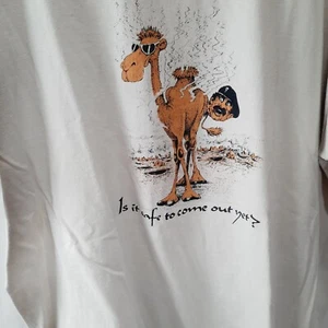 90er XXL Saddam Hussein Hiding up a Camel's Butt T-Shirt - Desert Storm War - Bild 1 von 5