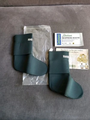 Hodgman Fishing Neoprene Nylon Neosock Wading Booties, Size Medium, Vintage - Image 1 of 4