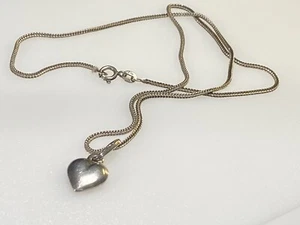 Vintage Sterling Silver Pendant Necklace 925 Heart Design 5,17g - Picture 1 of 5