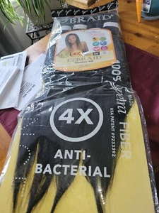 Innocence Spectra Synthetic Braiding Hair EZBRAID 20 (Gray Mix) - Picture 1 of 5