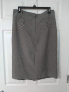 Worthington Women's  Knee Length Skirt      Size 14    Gray     (CT005L) - Picture 1 of 8