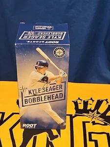 Kyle Seager Bobblehead MLB Root Sports 2016 Seattle Mariners NIB SGA - Picture 1 of 6