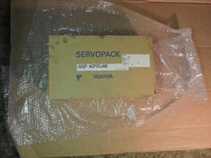Servoaccionamiento YASKAWA JUSP-ACP05JAB - Imagen 1 de 7