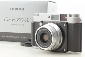Box [ NEUWERTIG+++ ] Fuji Fujifilm GF670W 6x6 6x7 Kamera 55mm F4.5 aus Japan - Bild 1 von 14