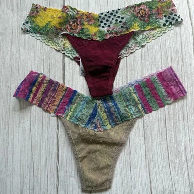 Tanga de tiro bajo de encaje Hanky Panky Signature Foto 1 de 2